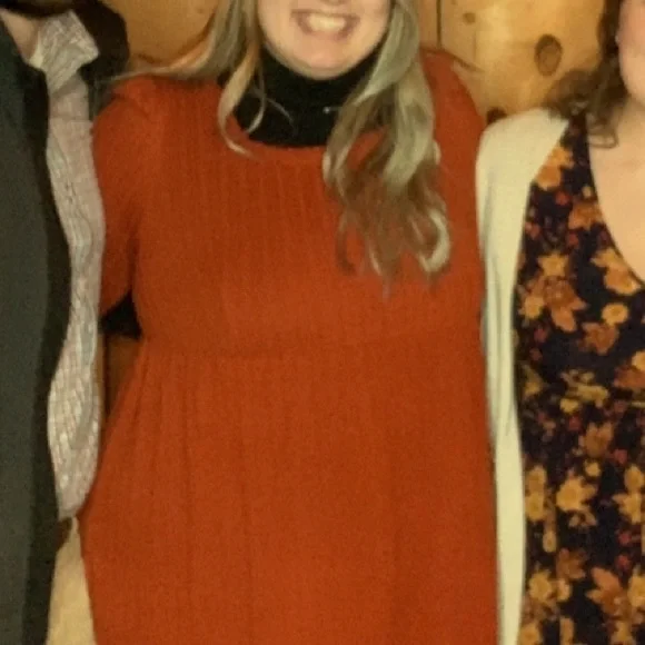 Sleeveless Turtleneck Sweater - Picture 4 of 5